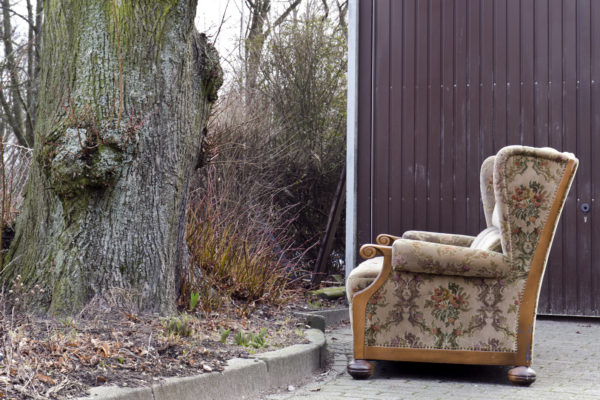 A Temporary Discomfort, Claudi Nir