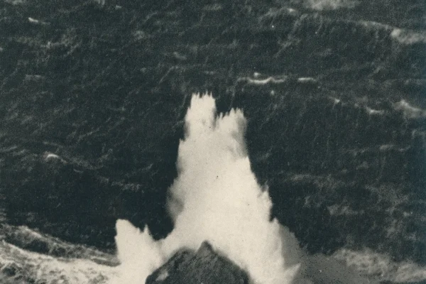 Garry Loughlin, What Makes an Island?